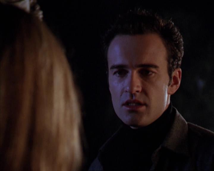 Charmed-Online-dot-net_309SleuthingWithTheEnemy2054.jpg Charmed-Online-dot-net_309SleuthingWithTheEnemy2054.jpg