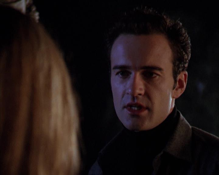 Charmed-Online-dot-net_309SleuthingWithTheEnemy2055.jpg Charmed-Online-dot-net_309SleuthingWithTheEnemy2055.jpg