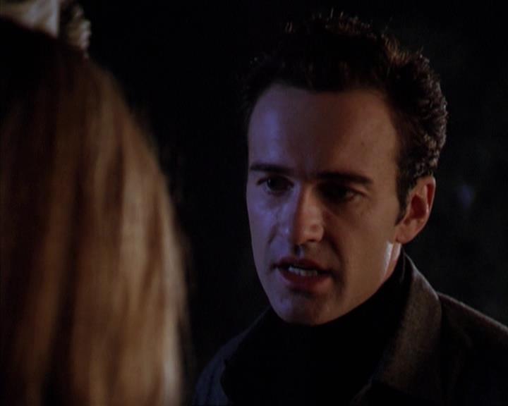 Charmed-Online-dot-net_309SleuthingWithTheEnemy2083.jpg Charmed-Online-dot-net_309SleuthingWithTheEnemy2083.jpg