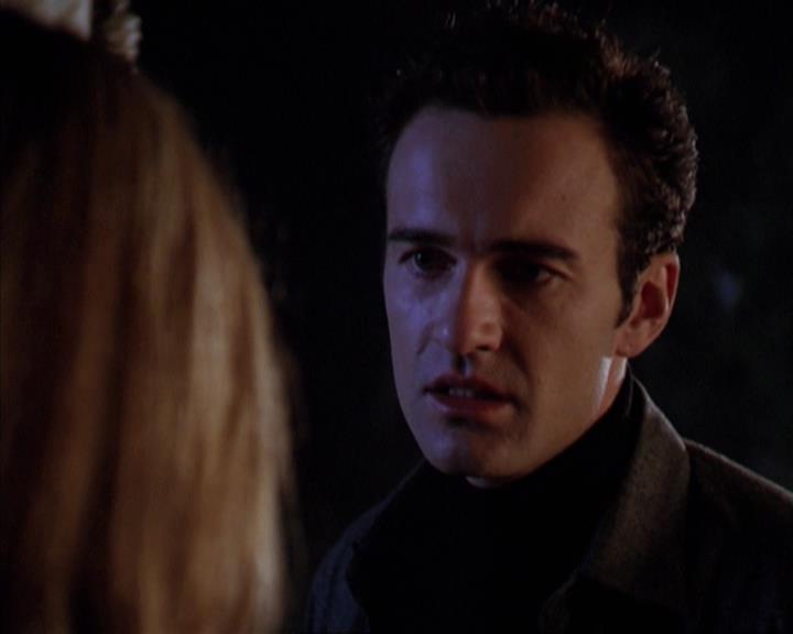 Charmed-Online-dot-net_309SleuthingWithTheEnemy2084.jpg Charmed-Online-dot-net_309SleuthingWithTheEnemy2084.jpg
