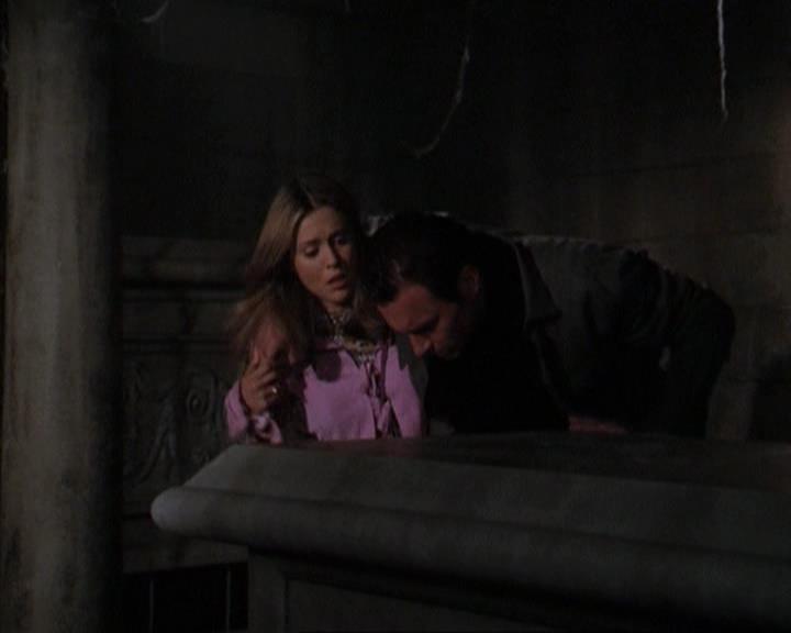 Charmed-Online-dot-net_309SleuthingWithTheEnemy2119.jpg Charmed-Online-dot-net_309SleuthingWithTheEnemy2119.jpg