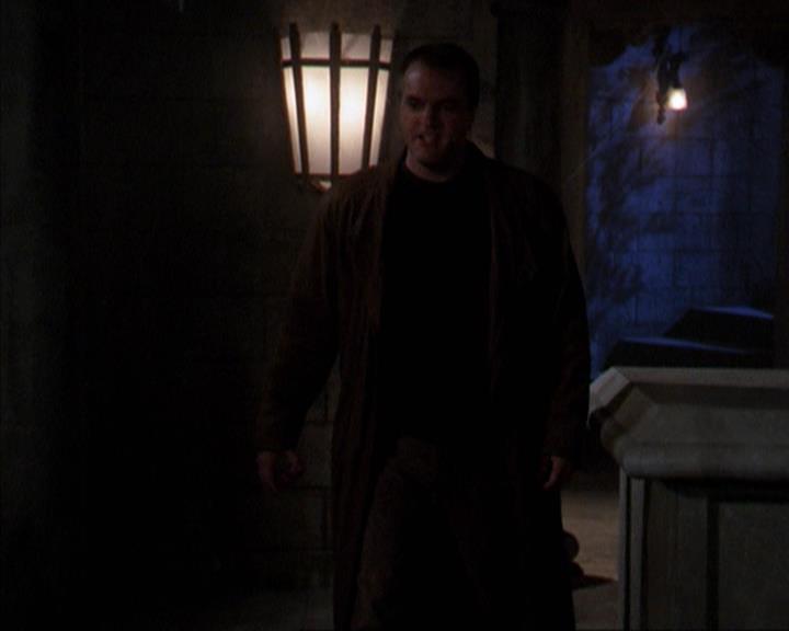 Charmed-Online-dot-net_309SleuthingWithTheEnemy2138.jpg Charmed-Online-dot-net_309SleuthingWithTheEnemy2138.jpg