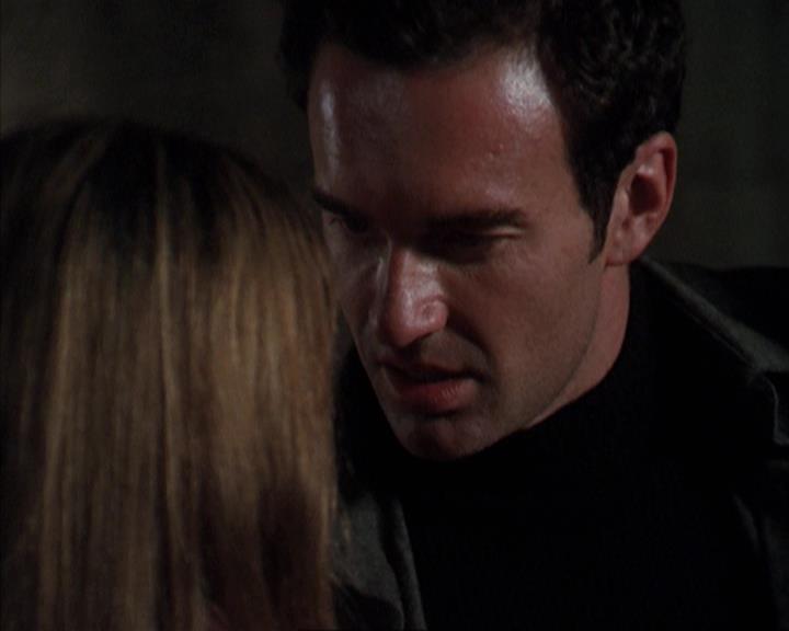 Charmed-Online-dot-net_309SleuthingWithTheEnemy2201.jpg Charmed-Online-dot-net_309SleuthingWithTheEnemy2201.jpg
