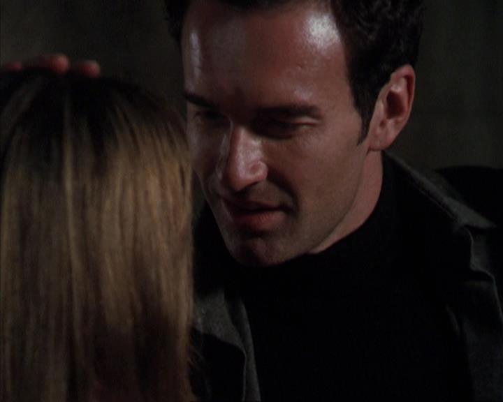 Charmed-Online-dot-net_309SleuthingWithTheEnemy2205.jpg Charmed-Online-dot-net_309SleuthingWithTheEnemy2205.jpg