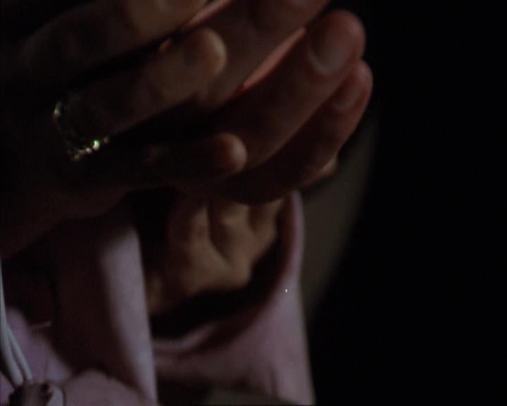 Charmed-Online-dot-net_309SleuthingWithTheEnemy2235.jpg Charmed-Online-dot-net_309SleuthingWithTheEnemy2235.jpg