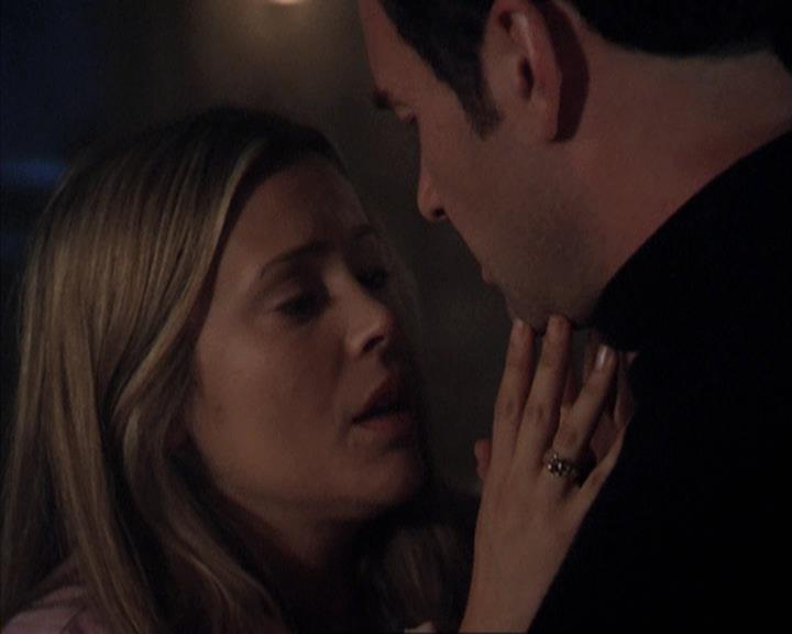 Charmed-Online-dot-net_309SleuthingWithTheEnemy2249.jpg Charmed-Online-dot-net_309SleuthingWithTheEnemy2249.jpg