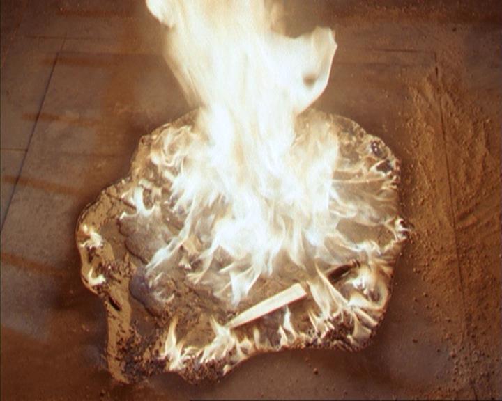 Charmed-Online-dot-net_309SleuthingWithTheEnemy2255.jpg Charmed-Online-dot-net_309SleuthingWithTheEnemy2255.jpg