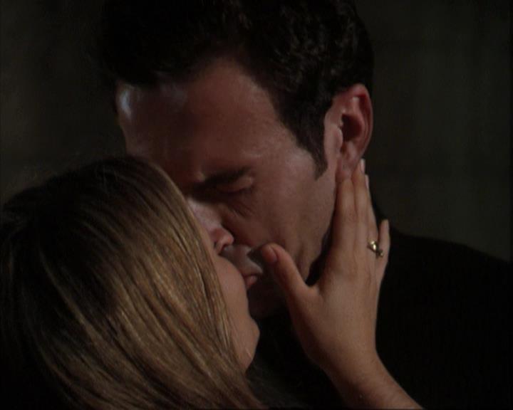 Charmed-Online-dot-net_309SleuthingWithTheEnemy2268.jpg Charmed-Online-dot-net_309SleuthingWithTheEnemy2268.jpg