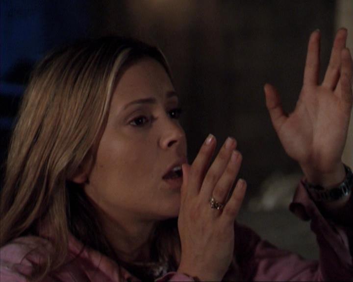 Charmed-Online-dot-net_309SleuthingWithTheEnemy2270.jpg Charmed-Online-dot-net_309SleuthingWithTheEnemy2270.jpg