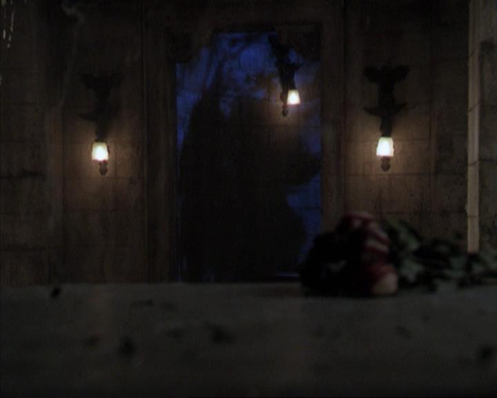Charmed-Online-dot-net_309SleuthingWithTheEnemy2276.jpg Charmed-Online-dot-net_309SleuthingWithTheEnemy2276.jpg
