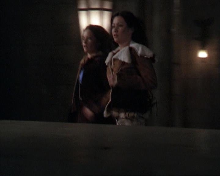 Charmed-Online-dot-net_309SleuthingWithTheEnemy2280.jpg Charmed-Online-dot-net_309SleuthingWithTheEnemy2280.jpg