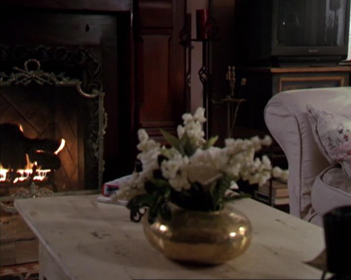 Charmed-Online-dot-net_309SleuthingWithTheEnemy2303.jpg Charmed-Online-dot-net_309SleuthingWithTheEnemy2303.jpg