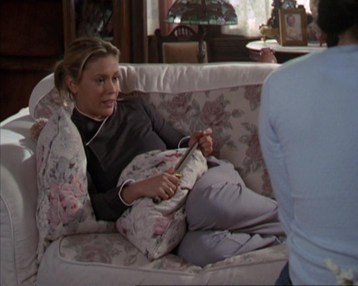 Charmed-Online-dot-net_309SleuthingWithTheEnemy2325.jpg Charmed-Online-dot-net_309SleuthingWithTheEnemy2325.jpg