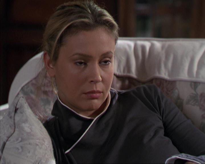Charmed-Online-dot-net_309SleuthingWithTheEnemy2367.jpg