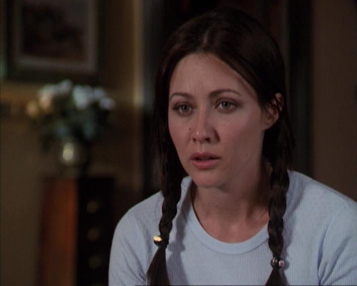 Charmed-Online-dot-net_309SleuthingWithTheEnemy2370.jpg Charmed-Online-dot-net_309SleuthingWithTheEnemy2370.jpg