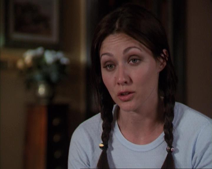 Charmed-Online-dot-net_309SleuthingWithTheEnemy2375.jpg Charmed-Online-dot-net_309SleuthingWithTheEnemy2375.jpg