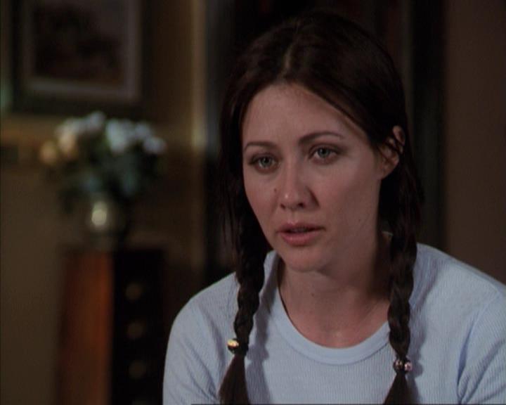 Charmed-Online-dot-net_309SleuthingWithTheEnemy2378.jpg Charmed-Online-dot-net_309SleuthingWithTheEnemy2378.jpg
