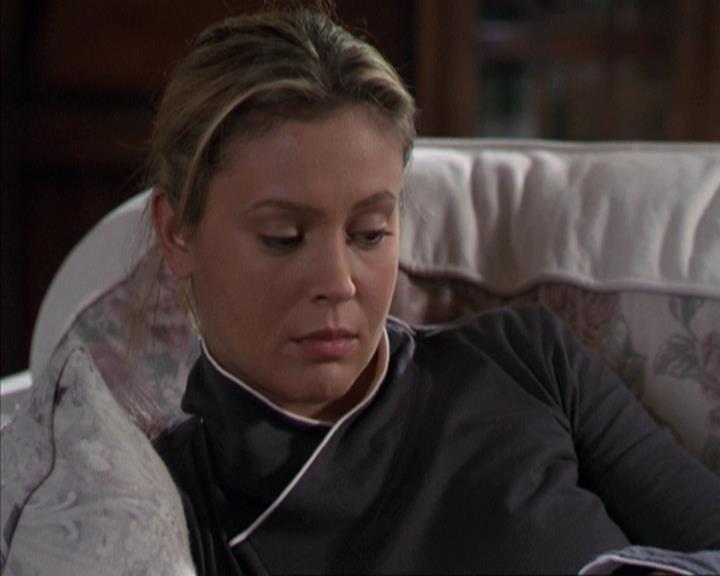 Charmed-Online-dot-net_309SleuthingWithTheEnemy2382.jpg Charmed-Online-dot-net_309SleuthingWithTheEnemy2382.jpg