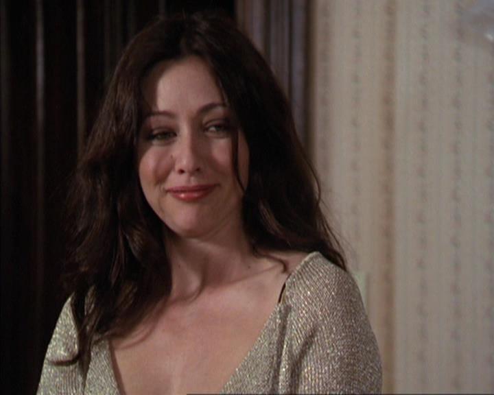Charmed-Online-dot-309CoyotePiper0384.jpg