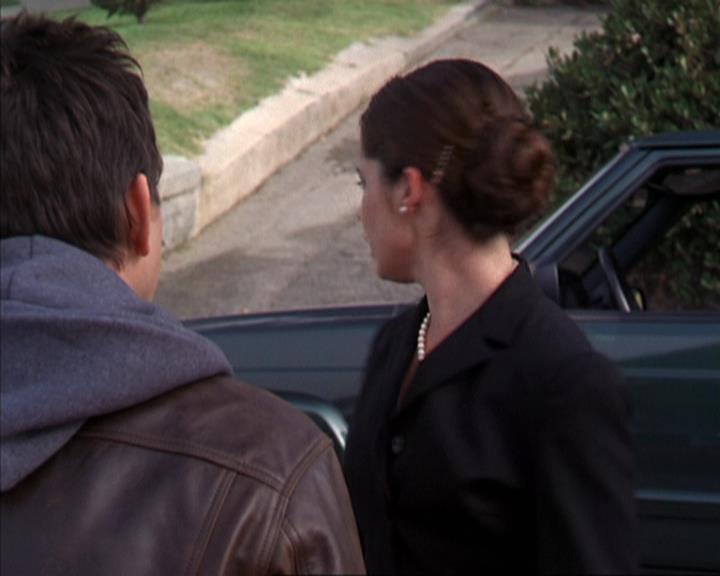 Charmed-Online-dot-309CoyotePiper0483.jpg