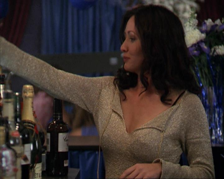 Charmed-Online-dot-309CoyotePiper1223.jpg