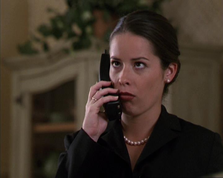 Charmed-Online-dot-309CoyotePiper1279.jpg