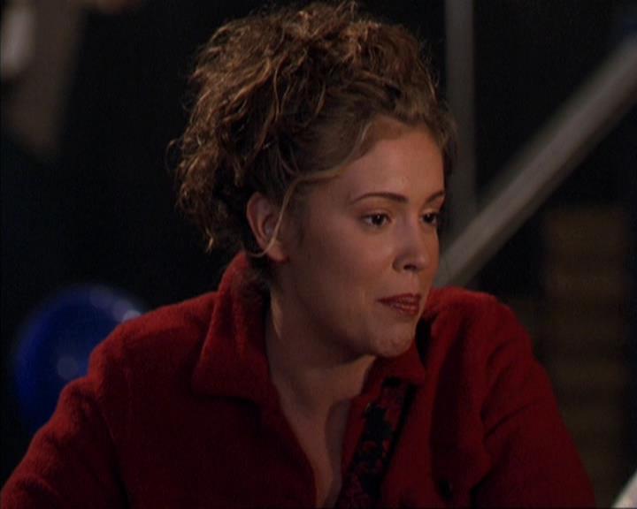 Charmed-Online-dot-309CoyotePiper2226.jpg