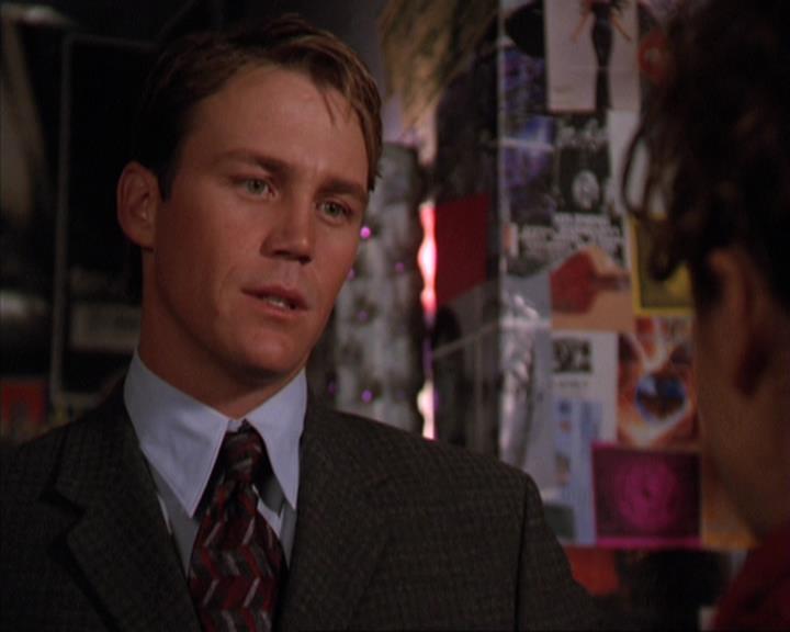 Charmed-Online-dot-309CoyotePiper2283.jpg