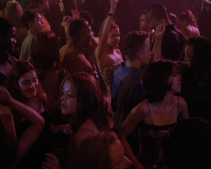 Charmed-Online-dot-310WeAllScreamForIceCream0004.jpg