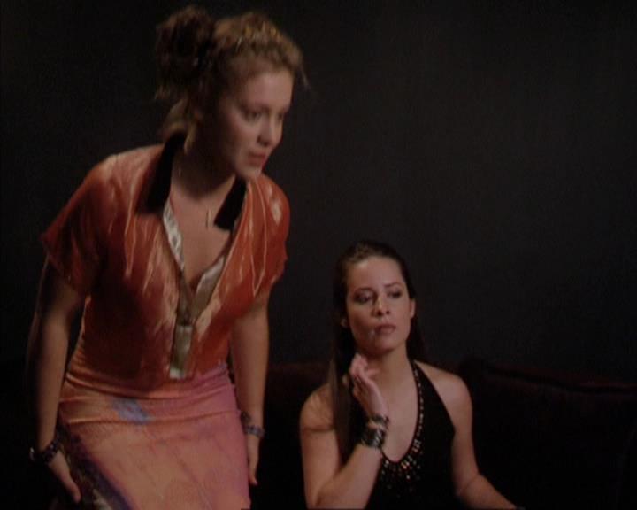 Charmed-Online-dot-310WeAllScreamForIceCream0028.jpg