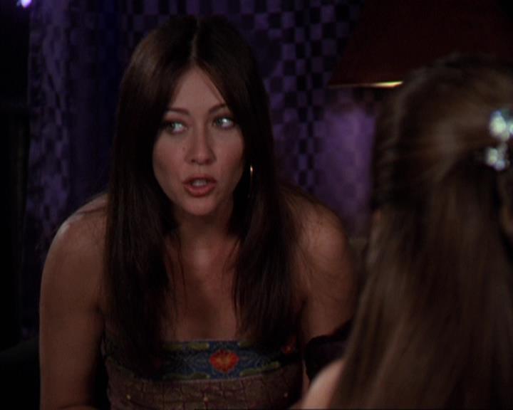 Charmed-Online-dot-310WeAllScreamForIceCream0050.jpg