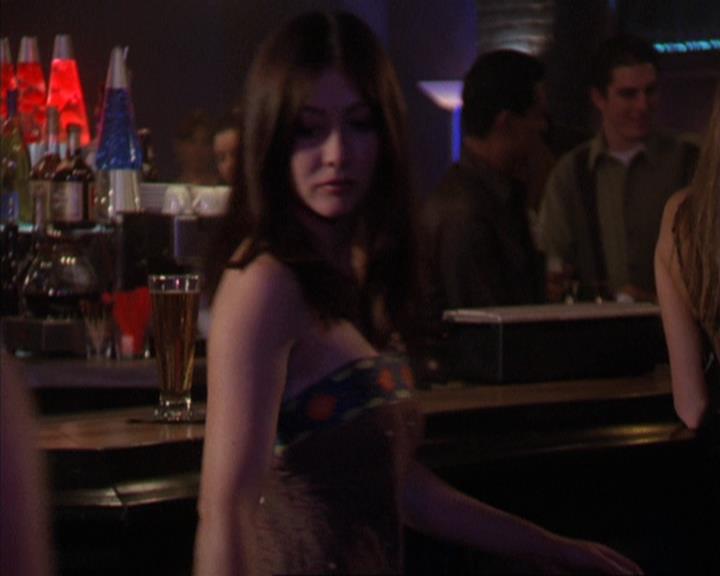 Charmed-Online-dot-310WeAllScreamForIceCream0091.jpg