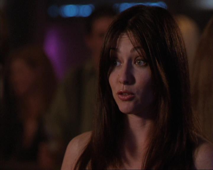 Charmed-Online-dot-310WeAllScreamForIceCream0115.jpg