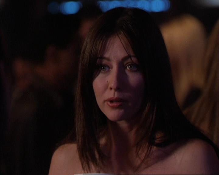 Charmed-Online-dot-310WeAllScreamForIceCream0125.jpg