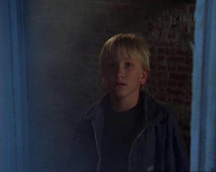 Charmed-Online-dot-310WeAllScreamForIceCream0147.jpg