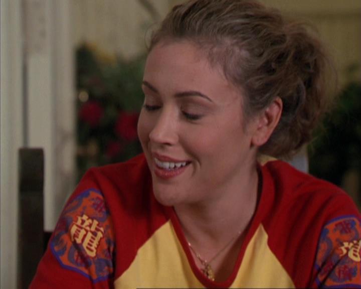 Charmed-Online-dot-310WeAllScreamForIceCream0368.jpg