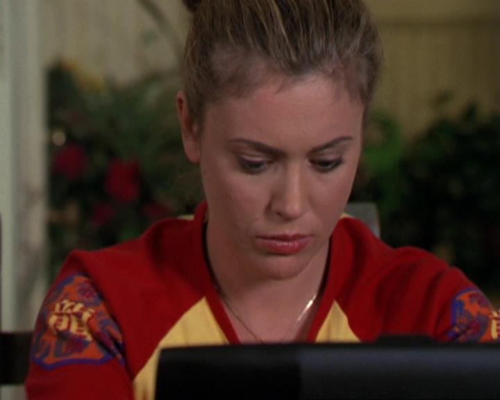 Charmed-Online-dot-310WeAllScreamForIceCream0401.jpg