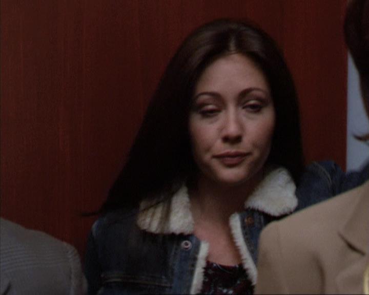 Charmed-Online-dot-310WeAllScreamForIceCream0417.jpg