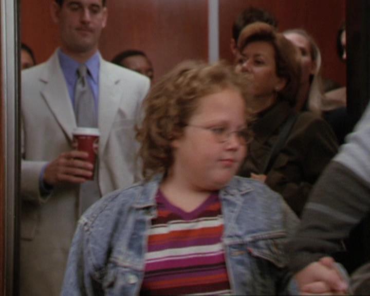 Charmed-Online-dot-310WeAllScreamForIceCream0437.jpg