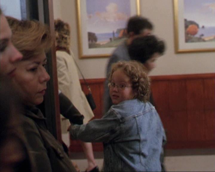 Charmed-Online-dot-310WeAllScreamForIceCream0439.jpg
