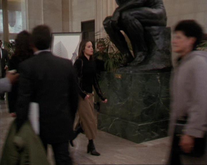 Charmed-Online-dot-310WeAllScreamForIceCream0459.jpg