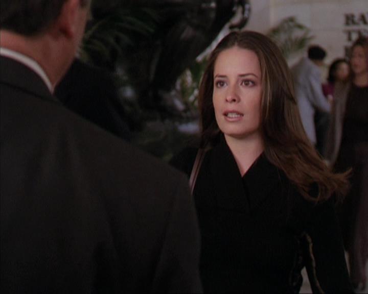Charmed-Online-dot-310WeAllScreamForIceCream0506.jpg