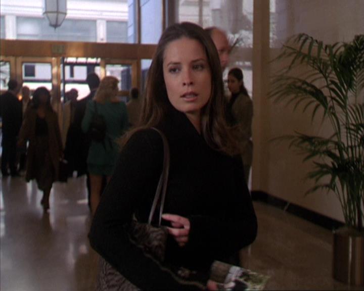 Charmed-Online-dot-310WeAllScreamForIceCream0512.jpg