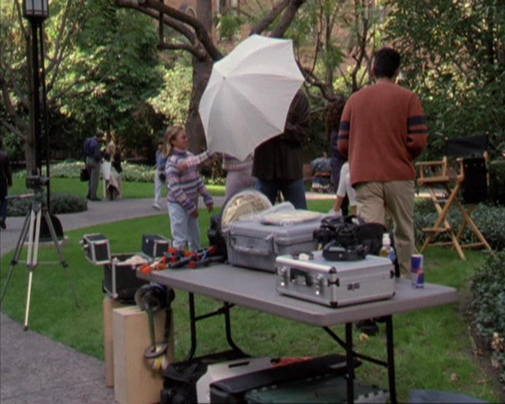 Charmed-Online-dot-310WeAllScreamForIceCream0515.jpg
