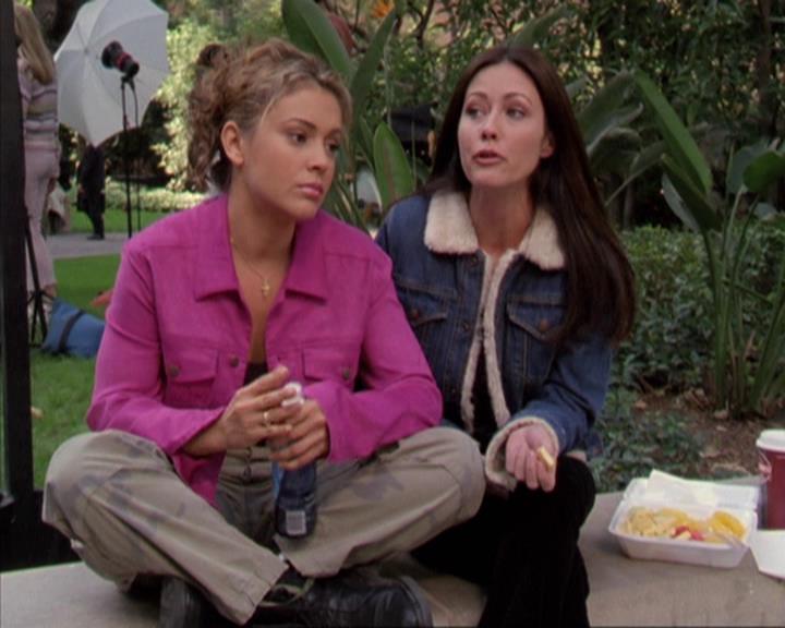 Charmed-Online-dot-310WeAllScreamForIceCream0522.jpg Charmed-Online-dot-310WeAllScreamForIceCream0522.jpg