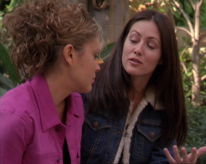 Charmed-Online-dot-310WeAllScreamForIceCream0527.jpg Charmed-Online-dot-310WeAllScreamForIceCream0527.jpg