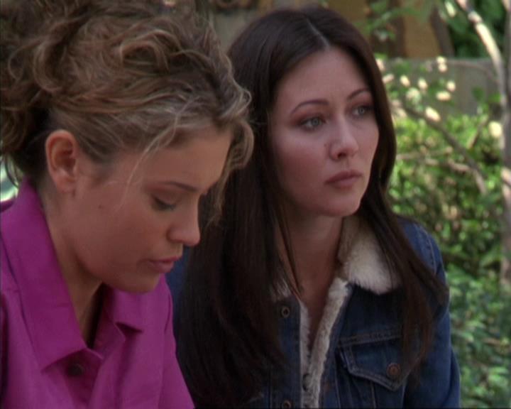 Charmed-Online-dot-310WeAllScreamForIceCream0561.jpg Charmed-Online-dot-310WeAllScreamForIceCream0561.jpg