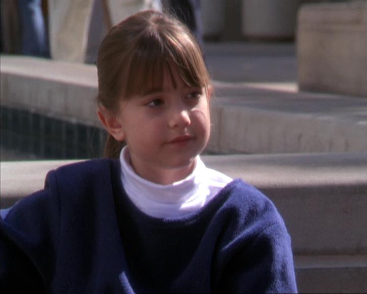 Charmed-Online-dot-310WeAllScreamForIceCream0584.jpg