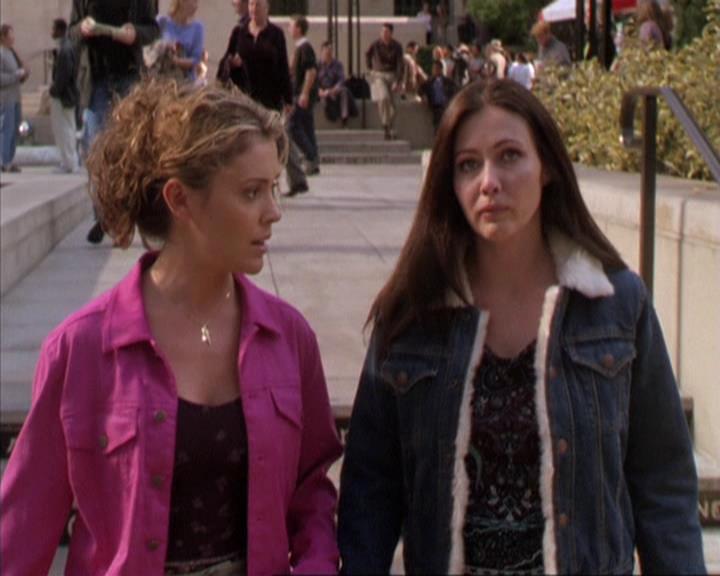 Charmed-Online-dot-310WeAllScreamForIceCream0638.jpg Charmed-Online-dot-310WeAllScreamForIceCream0638.jpg