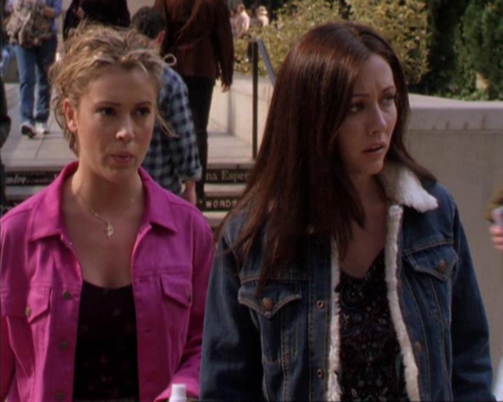 Charmed-Online-dot-310WeAllScreamForIceCream0643.jpg Charmed-Online-dot-310WeAllScreamForIceCream0643.jpg